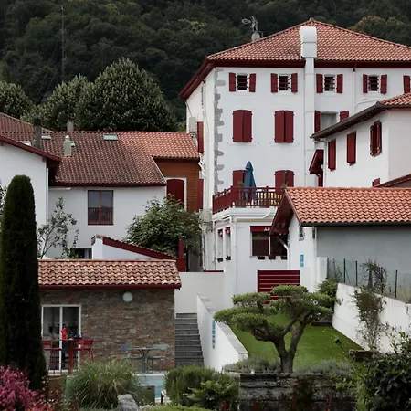 酒店 爱吉亚酒店 3*