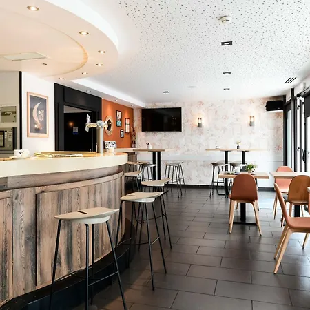 爱吉亚酒店 3* 阿斯帕朗