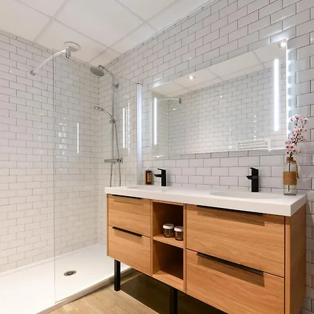 爱吉亚酒店 酒店 3*